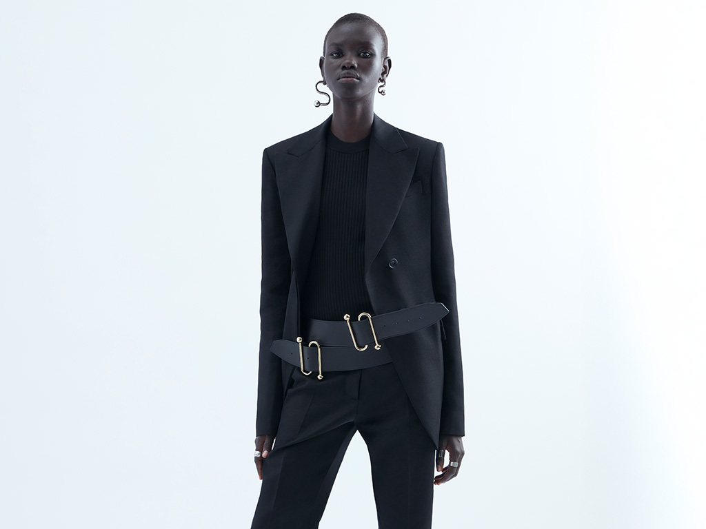 送料込/関税込■SPORTMAX■ピンストライプ クロップド ブレザー 送料込/関税込□SPORTMAX□ピンストライプ クロップド ブレザー